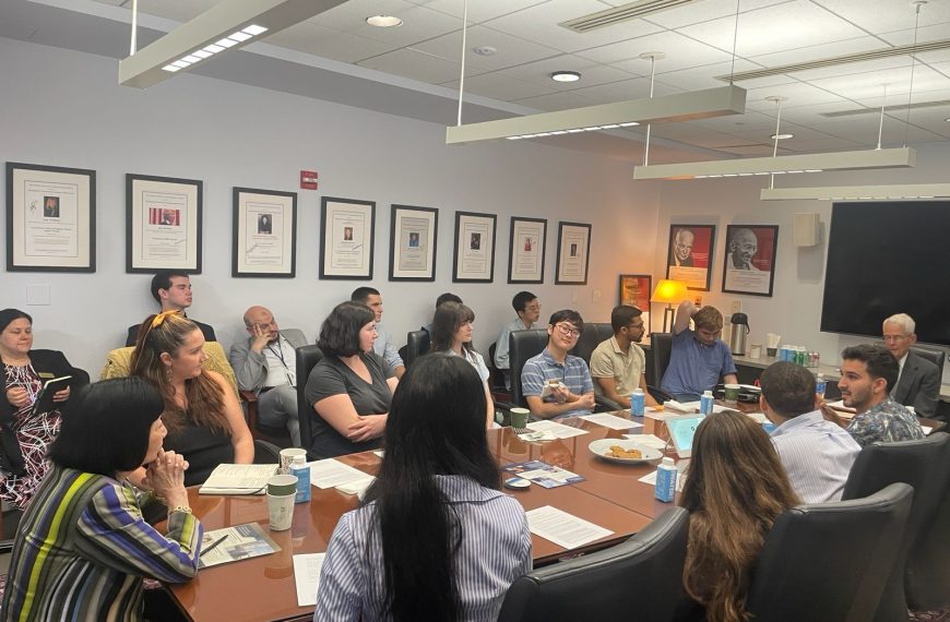 JCB Fellowship roundtable with Julia Chang Bloch and Robert Sutter hosted by GW Elliott School